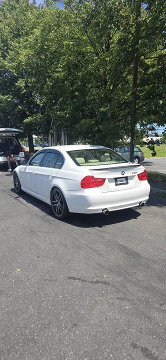 2011 BMW E90 335i Sedan - Image 7 of 21