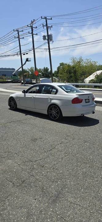 2011 BMW E90 335i Sedan - Image 8 of 21