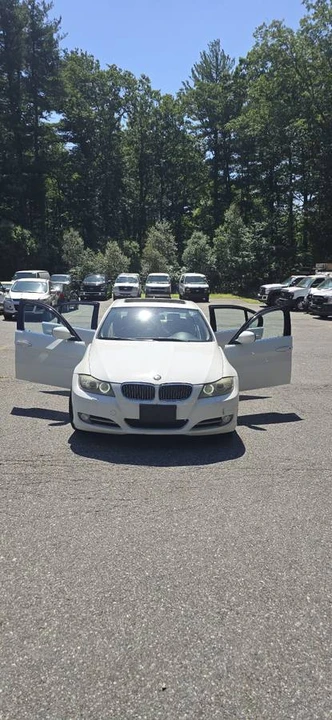 2011 BMW E90 335i Sedan - Image 10 of 18