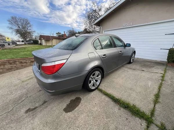 2009 BMW E60 5 Series Sedan - Image 4 of 4