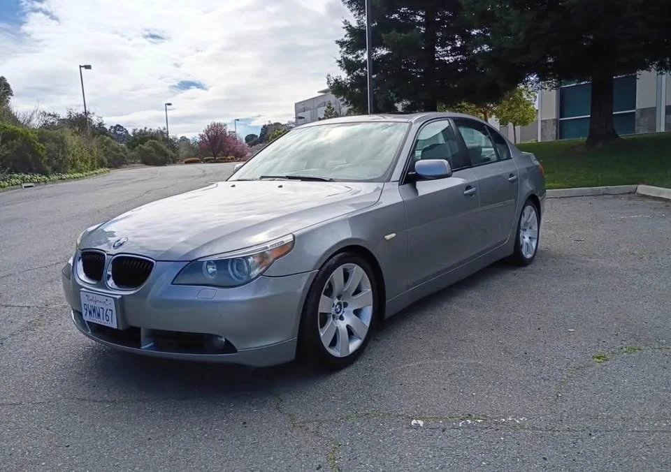 2005 BMW E60 5 Series Sedan - Image 2 of 10