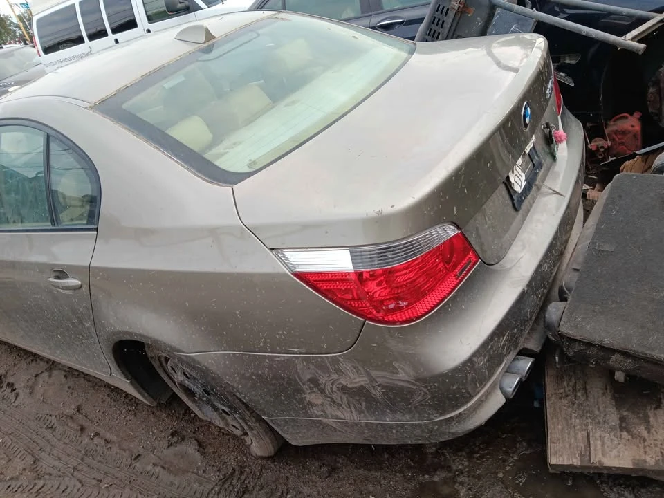 BMW 5 Series - Image 3 of 3