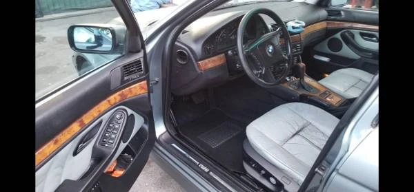 2001 BMW E39 5 Series - Image 3 of 5