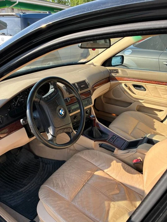 2001 BMW E39 5 Series - Image 2 of 4