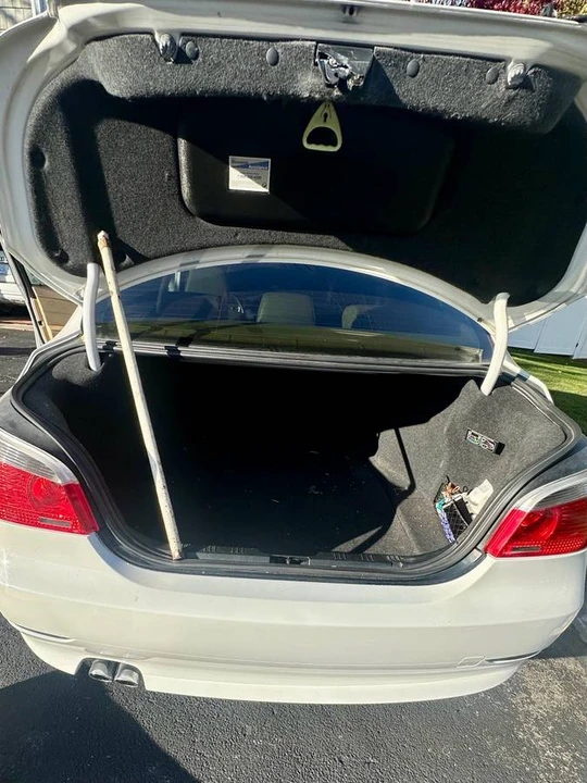 2004 BMW E60 5 Series Sedan - Image 12 of 16