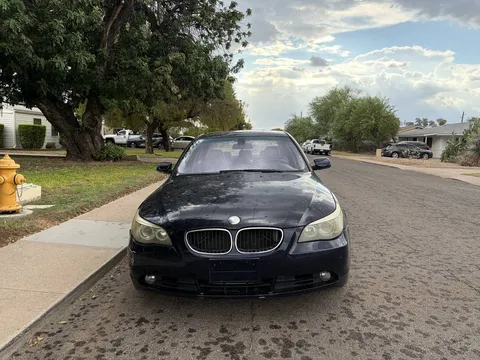 2004 BMW 525i