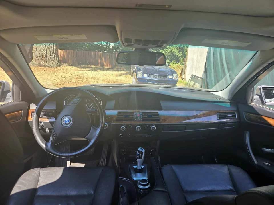 2009 BMW E60 5 Series Sedan - Image 2 of 4