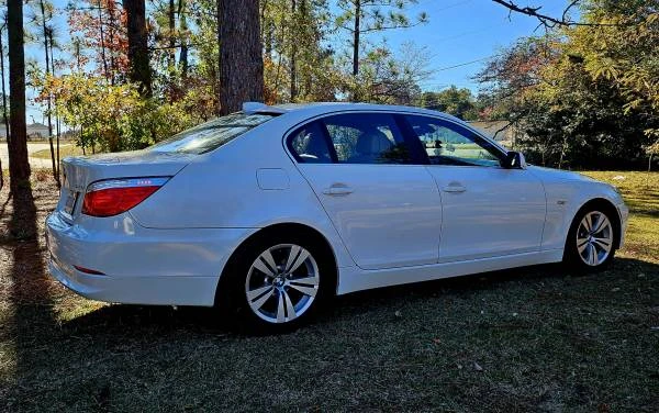 2010 BMW E60 5 Series Sedan - Image 14 of 16