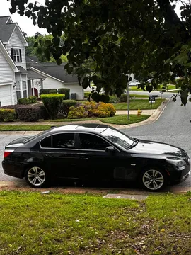2010 BMW 528i
