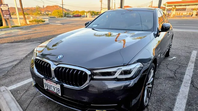 2022 BMW 530e
