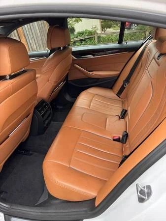 BMW G30 5 Series Sedan - Image 14 of 21