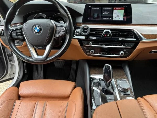 BMW G30 5 Series Sedan - Image 17 of 21
