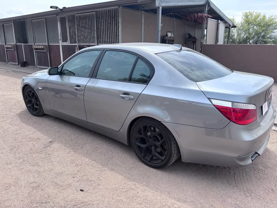 2007 BMW E60 5 Series Sedan - Image 2 of 3