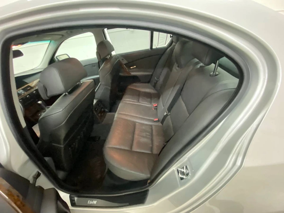 2007 BMW E60 5 Series Sedan - Image 6 of 10