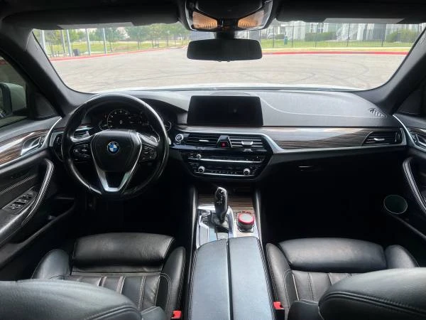 2017 BMW G30 5 Series Sedan - Image 9 of 16