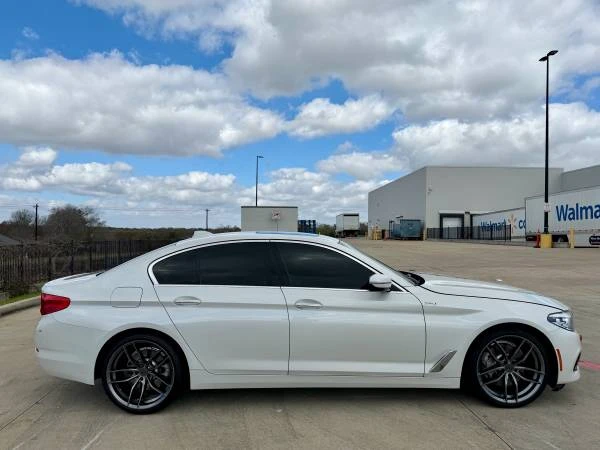 2017 BMW G30 5 Series Sedan - Image 10 of 16