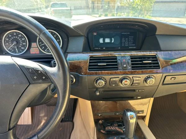 2007 BMW E60 5 Series Sedan - Image 10 of 11