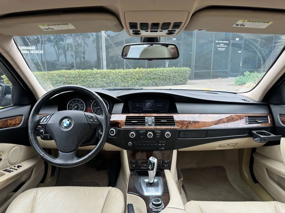 2009 BMW E60 5 Series Sedan - Image 13 of 20