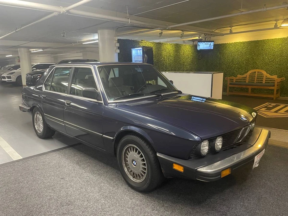 1987 BMW E28 5 Series - Image 2 of 8