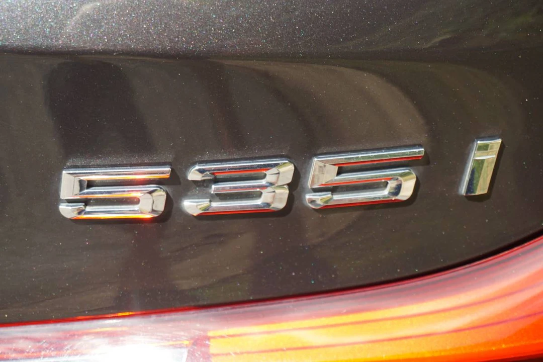 2014 BMW 5 Series - Image 22 of 23