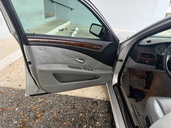 2008 BMW E60 5 Series Sedan - Image 7 of 18