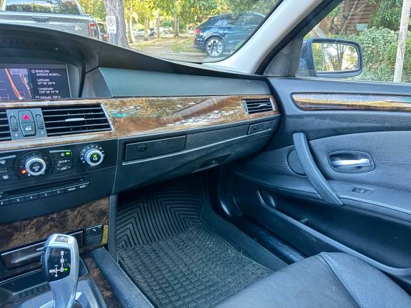 2010 BMW E60 5 Series Sedan - Image 10 of 10