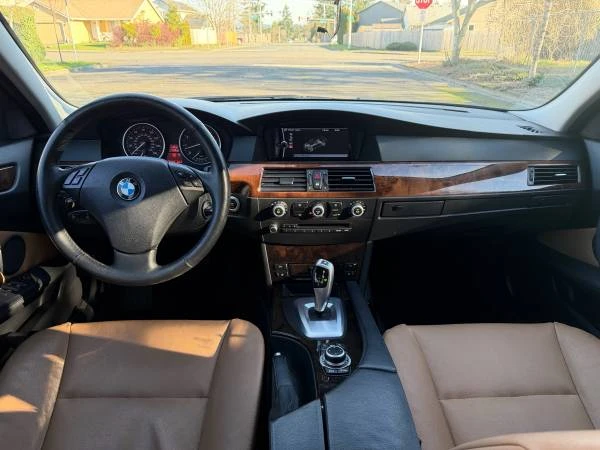 2010 BMW E60 5 Series Sedan - Image 10 of 14