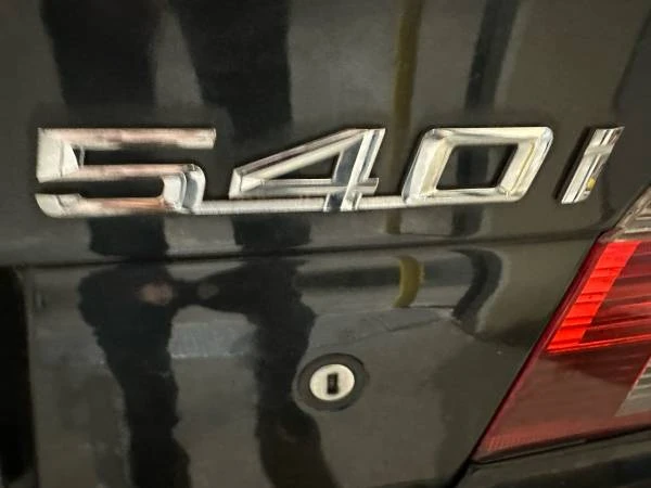 2002 BMW E39 540i - Image 11 of 11