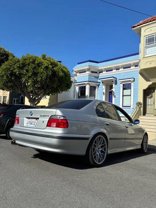2000 BMW E39 540i - Image 3 of 8