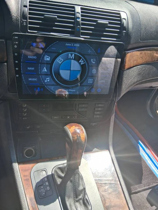 2001 BMW E39 540i - Image 6 of 15