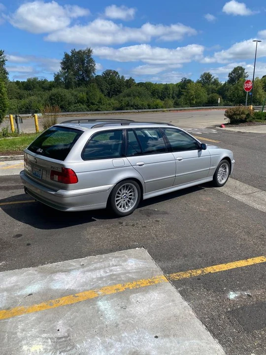2002 BMW E39 540i - Image 4 of 24