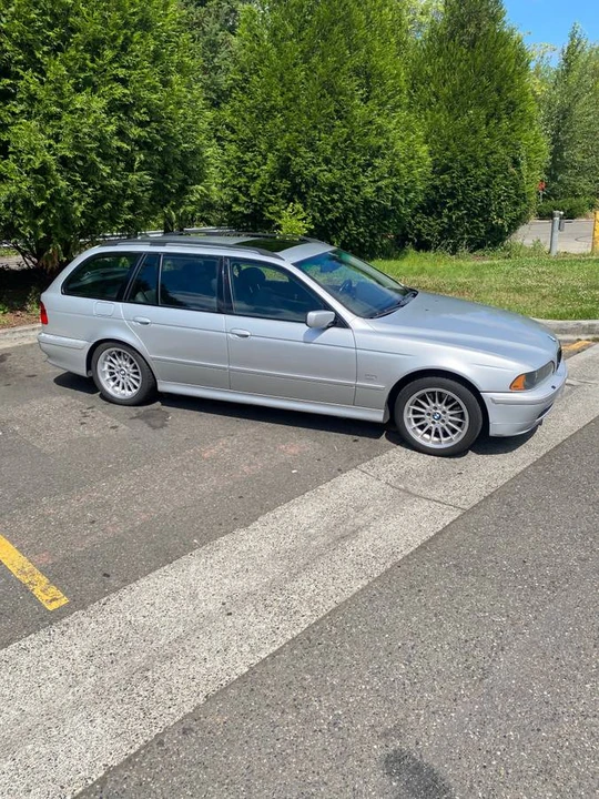 2002 BMW E39 540i - Image 5 of 24