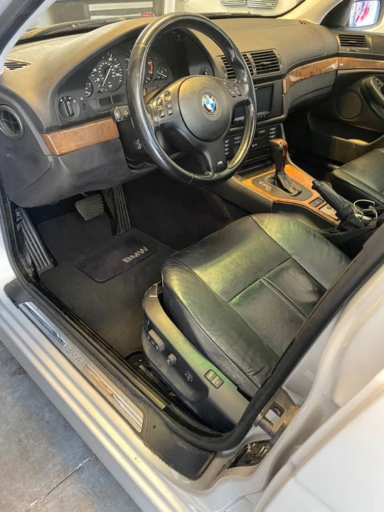 2002 BMW E39 540i - Image 15 of 24