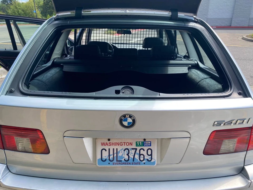 2002 BMW E39 540i - Image 13 of 24