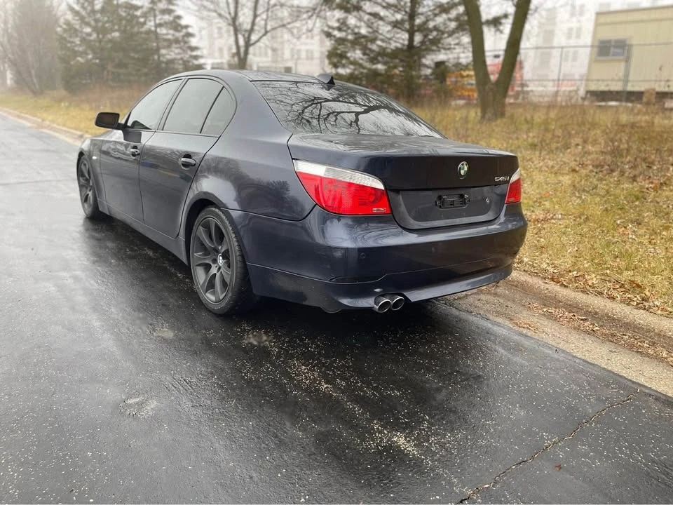 2005 BMW E60 545i & 550i Sedan - Image 5 of 9