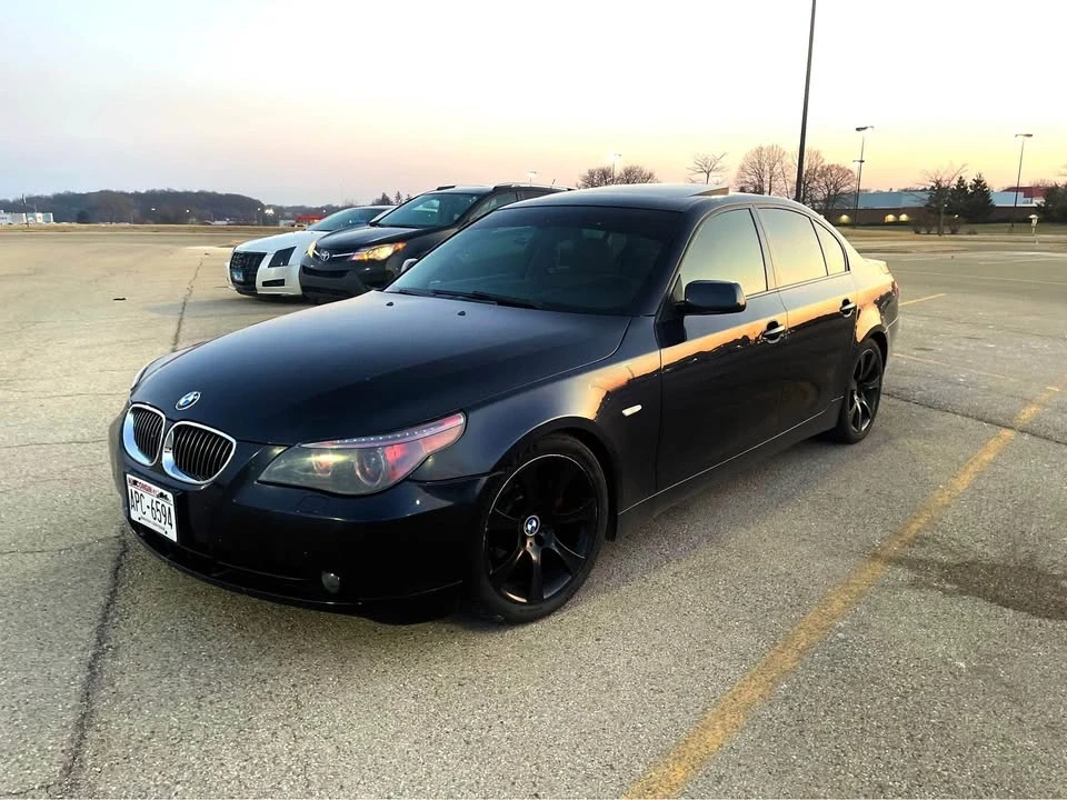 2005 BMW E60 545i & 550i Sedan - Image 3 of 9