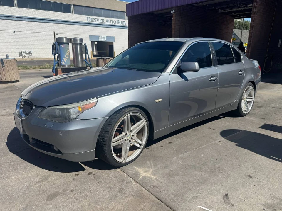 2005 BMW E60 545i & 550i Sedan - Image 4 of 10