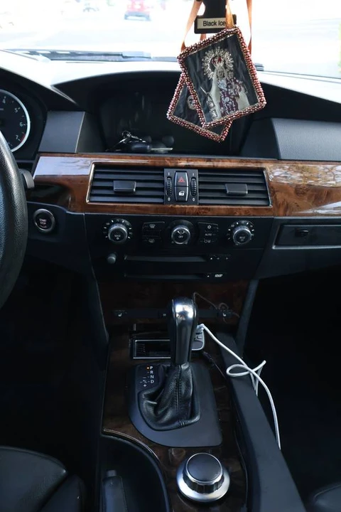 2007 BMW E60 545i & 550i Sedan - Image 9 of 13