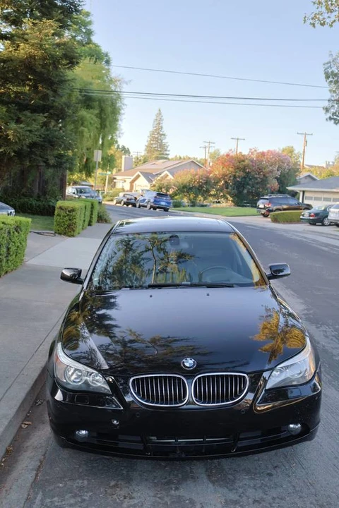 2007 BMW E60 545i & 550i Sedan - Image 2 of 13