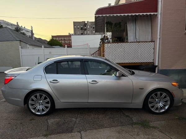 2006 BMW E60 545i & 550i Sedan - Image 5 of 16