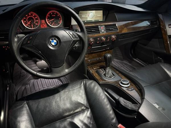2006 BMW E60 545i & 550i Sedan - Image 11 of 16