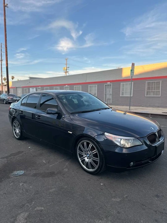 2007 BMW E60 545i & 550i Sedan - Image 9 of 20