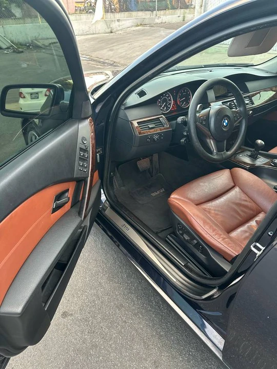 2007 BMW E60 545i & 550i Sedan - Image 13 of 20