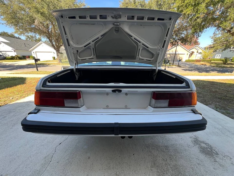 1986 BMW E24 6 Series - Image 13 of 24