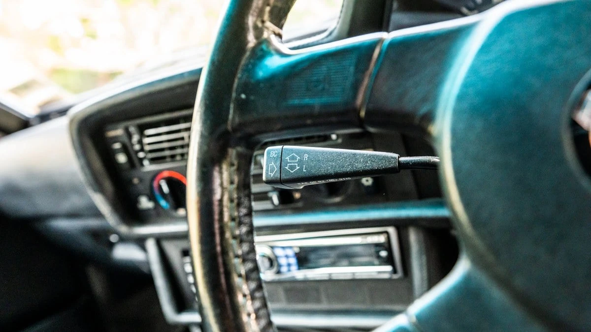 1989 BMW E24 6 Series - Image 29 of 30