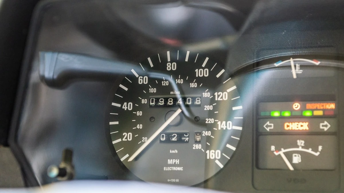 1989 BMW E24 6 Series - Image 19 of 30