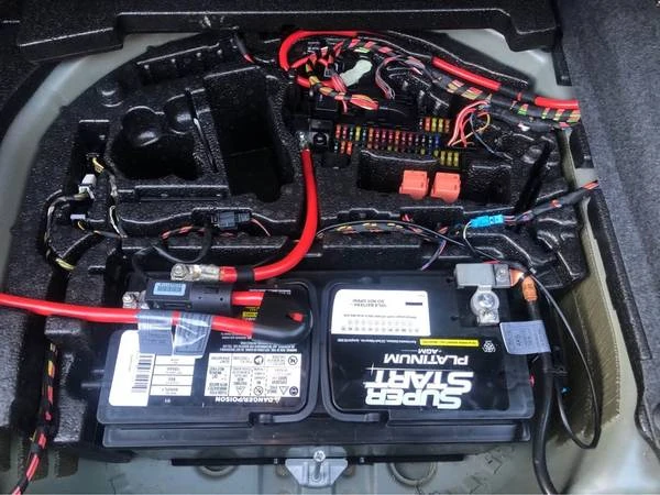 2006 BMW E63/E64 645Ci & 650i - Image 5 of 19