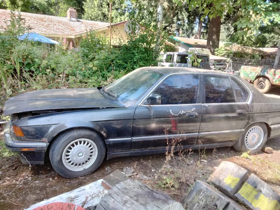 1990 BMW E32 7 Series - Image 2 of 2