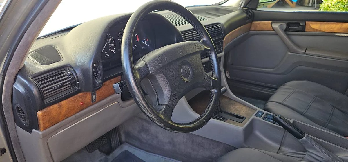 1988 BMW E32 7 Series - Image 4 of 8