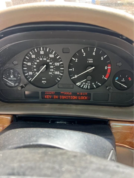 2001 BMW E38 7 Series - Image 8 of 9